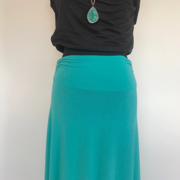 🌼3/$20🌼 Mono B Maxi Skirt - Picture 3 of 6